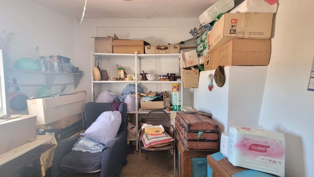 3 soveværelse Byhus til salg i Canillas de Albaida - € 99.000 (Ref: 8382327)