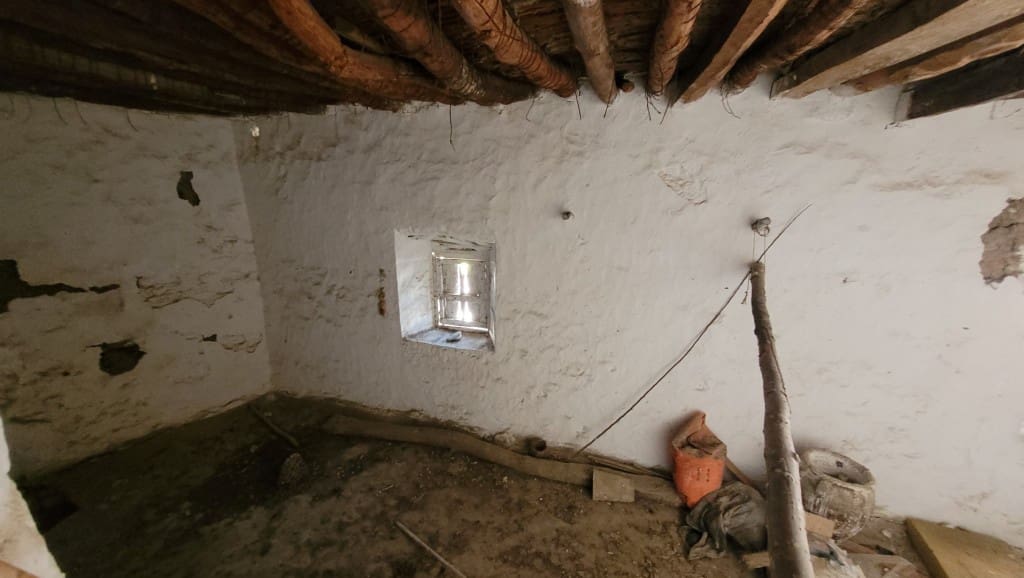 3 soveværelse Byhus til salg i Salares med garage - € 99.000 (Ref: 8394447)