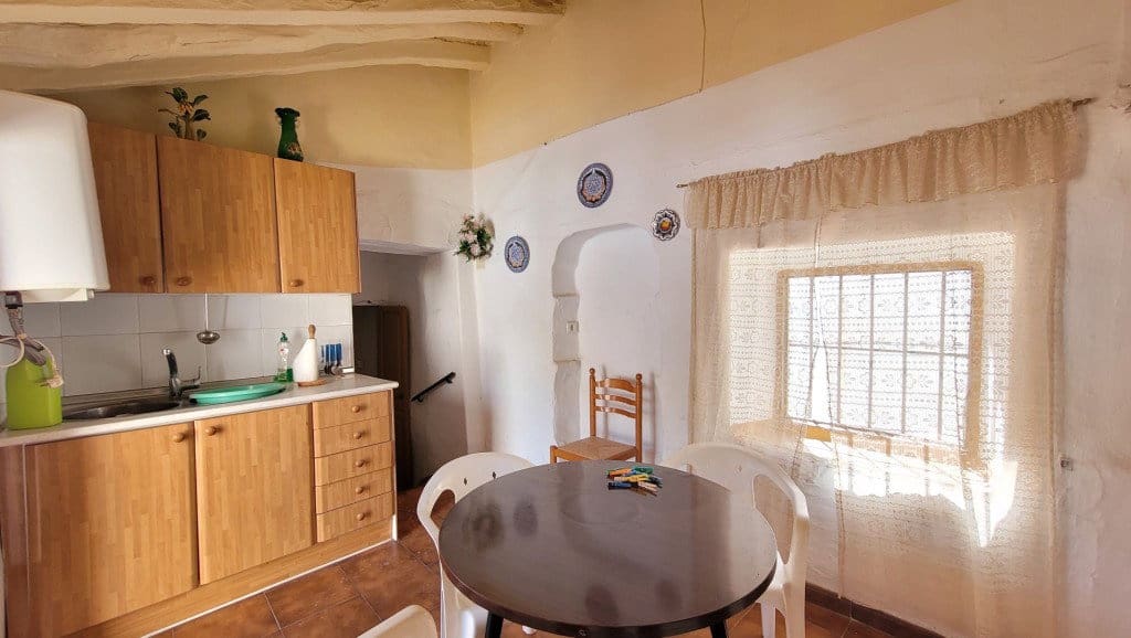 3 bedroom Townhouse for sale in Salares with garage - € 89,000 (Ref: 8394447)