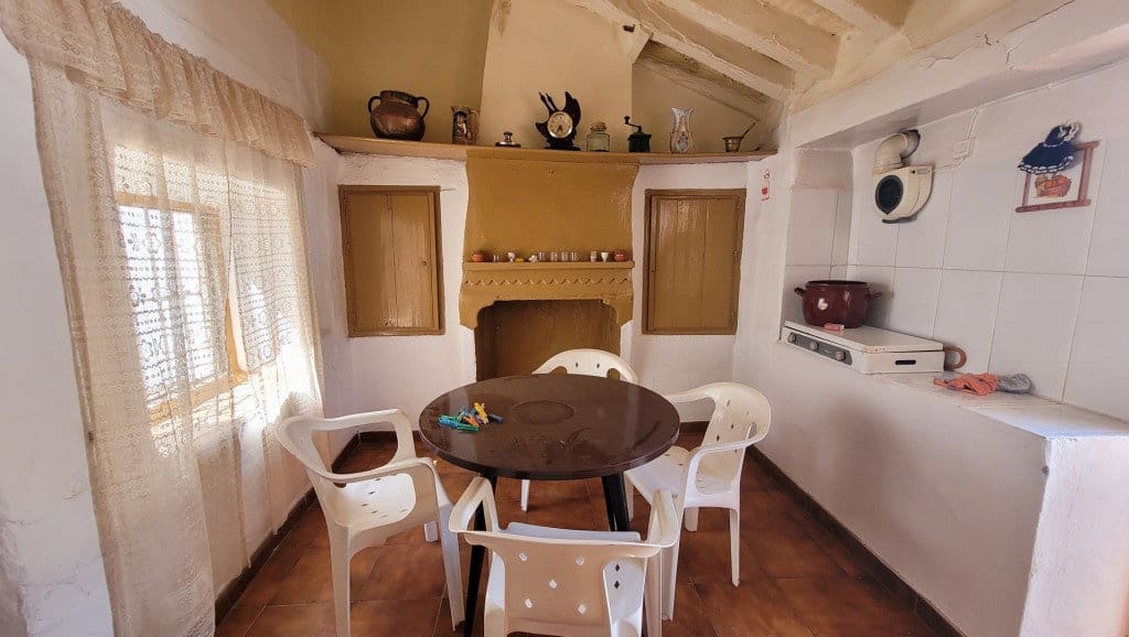 3 bedroom Townhouse for sale in Salares with garage - € 89,000 (Ref: 8394447)