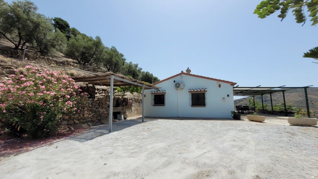 3 soverom Villa til salgs i Competa med svømmebasseng - € 365 000 (Ref: 8414914)