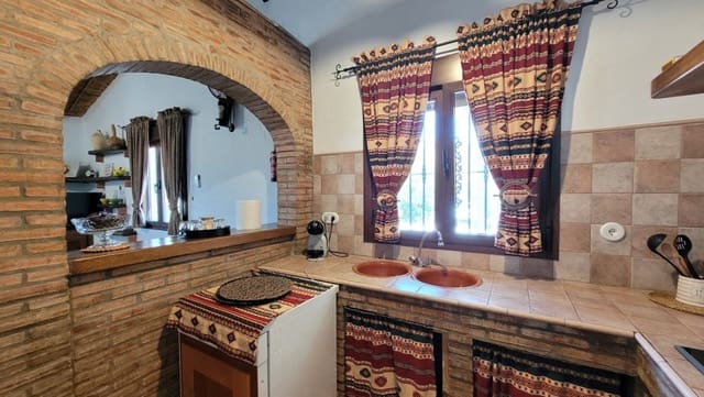 3 chambre Villa/Maison à vendre à Cómpeta avec piscine - 365 000 € (Ref: 8414914)