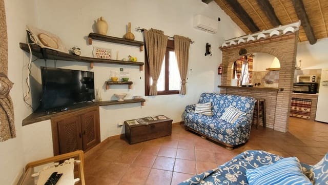 3 Zimmer Villa zu verkaufen in Cómpeta mit Pool Garage - 365.000 € (Ref: 8414914)