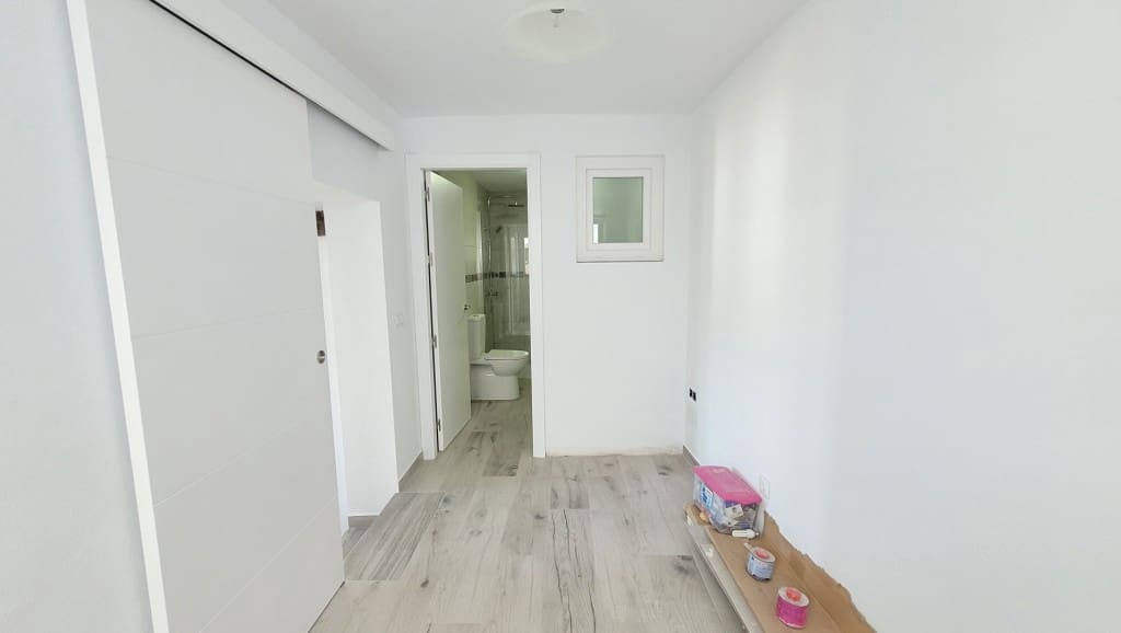 3 slaapkamer Huis te koop in Competa - € 159.000 (Ref: 8419117)