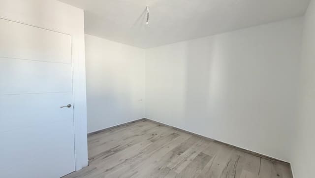 3 slaapkamer Huis te koop in Cómpeta - € 159.000 (Ref: 8419117)