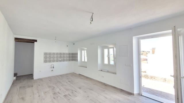 3 soveværelse Byhus til salg i Cómpeta med garage - € 159.000 (Ref: 8419117)