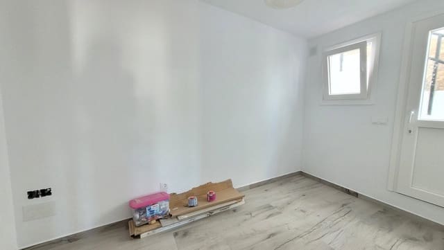 3 soveværelse Byhus til salg i Cómpeta med garage - € 159.000 (Ref: 8419117)