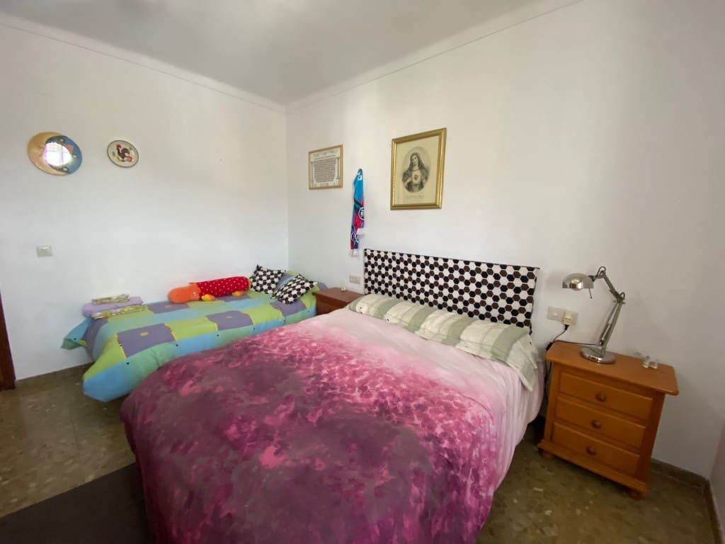 4 soverom Hus til salgs i Canillas de Albaida med svømmebasseng garasje - € 349 000 (Ref: 8476103)