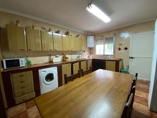 4 sovrum Hus till salu i Canillas de Albaida med pool garage - 349 000 € (Ref: 8476103)