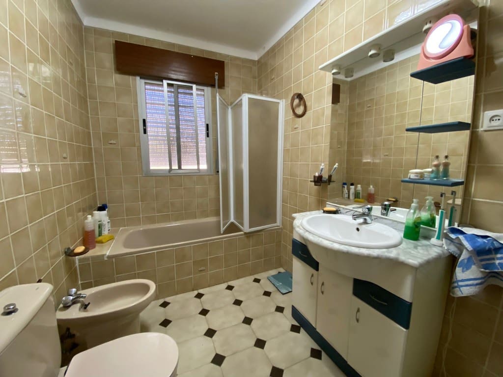 4 soverom Hus til salgs i Canillas de Albaida med svømmebasseng garasje - € 349 000 (Ref: 8476103)