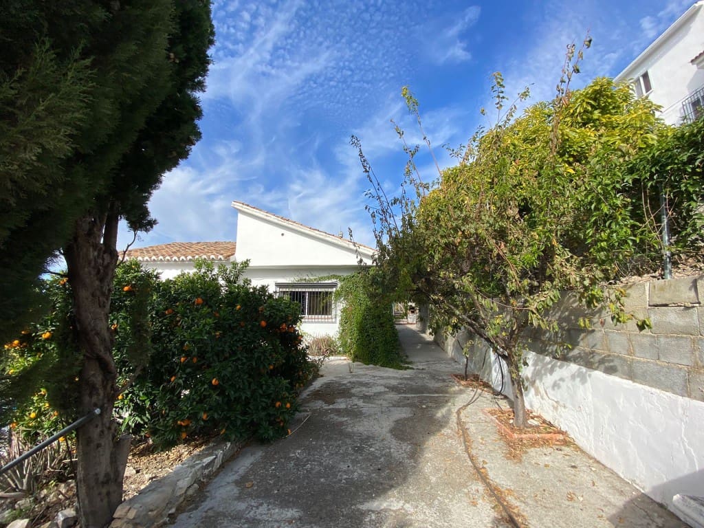 4 soverom Hus til salgs i Canillas de Albaida med svømmebasseng garasje - € 349 000 (Ref: 8476103)