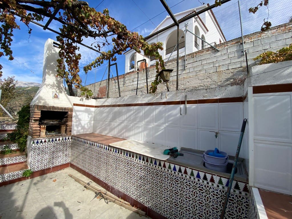 4 soverom Hus til salgs i Canillas de Albaida med svømmebasseng garasje - € 349 000 (Ref: 8476103)