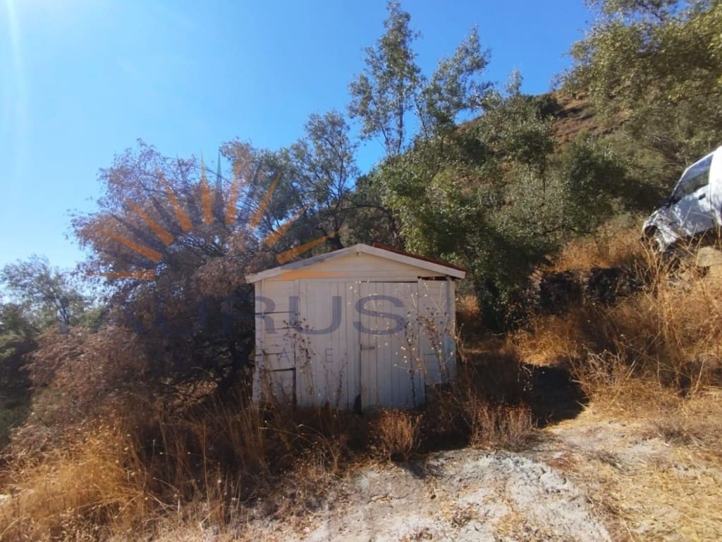 1 soverom Villa til salgs i Sayalonga med svømmebasseng - € 235 000 (Ref: 8476104)