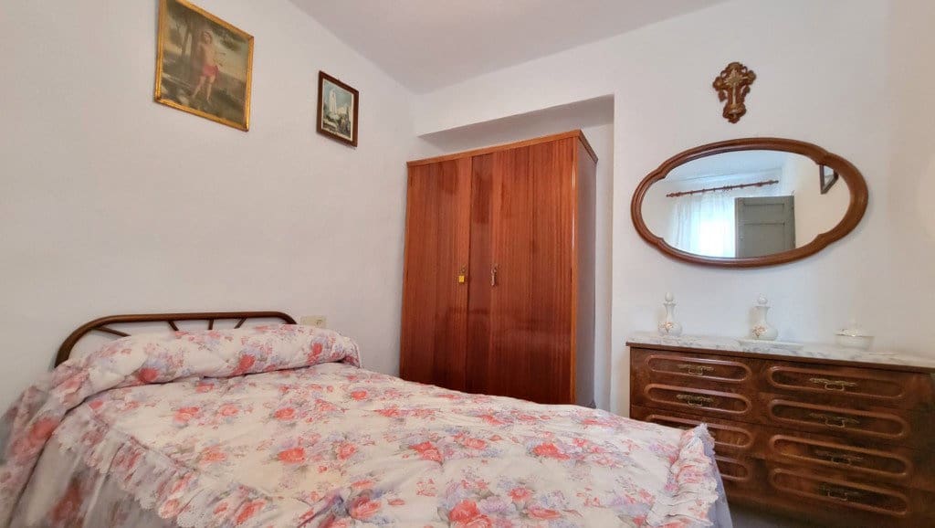 4 bedroom Townhouse for sale in Competa - € 169,000 (Ref: 8495185)