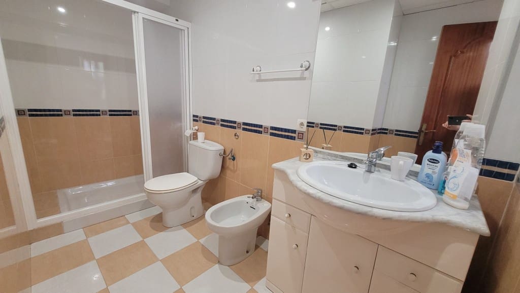 4 soveværelse Byhus til salg i Canillas de Albaida - € 169.000 (Ref: 8526578)