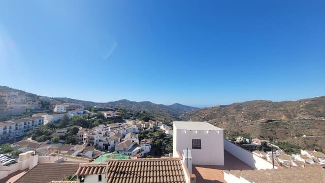 4 soveværelse Byhus til salg i Canillas de Albaida med garage - € 169.000 (Ref: 8526578)