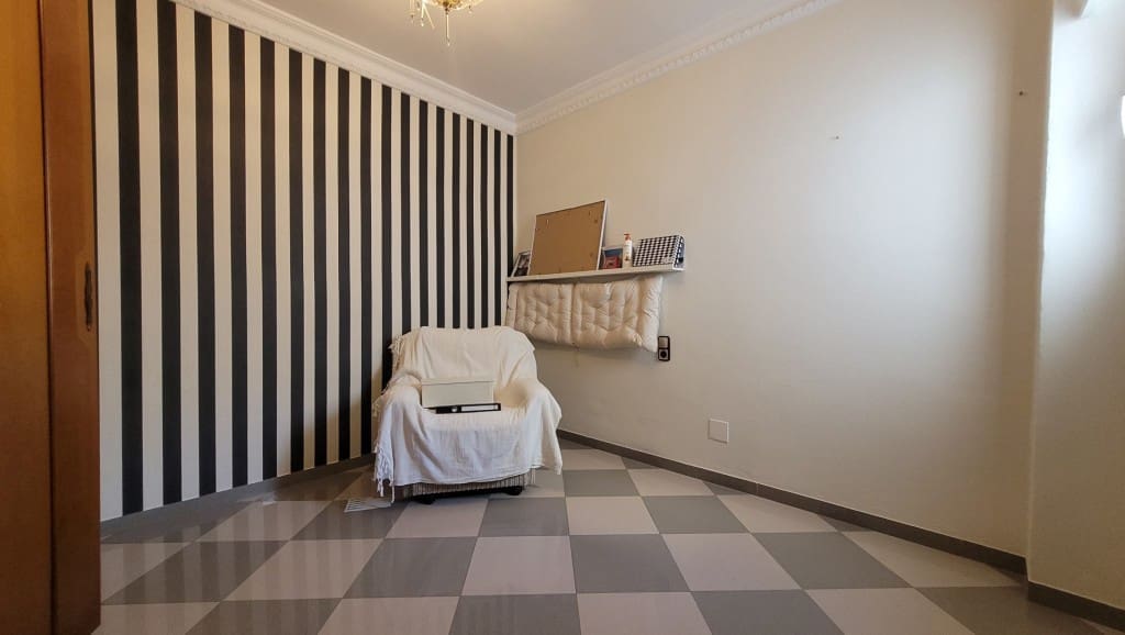 Casa de 4 habitaciones en Canillas de Albaida en venta - 169.000 € (Ref: 8526578)