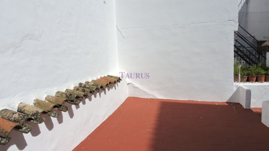 5 soveværelse Byhus til salg i Archez - € 71.000 (Ref: 8551013)