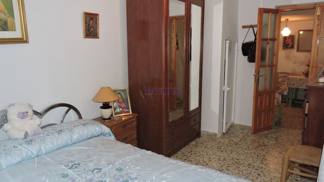 5 camera da letto Casa in vendita in Archez con garage - 71.000 € (Rif: 8551013)