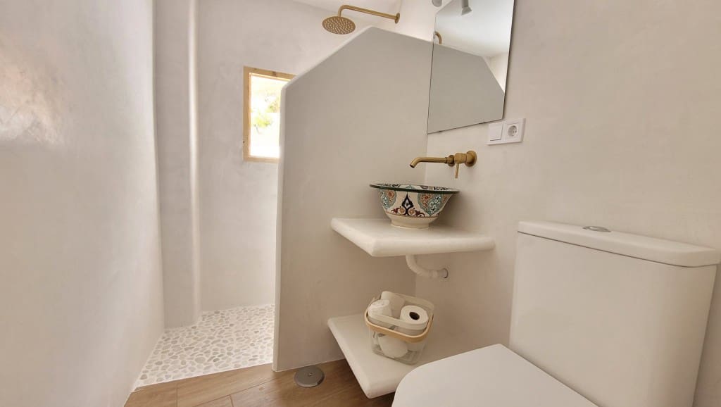 4 soveværelse Byhus til salg i Salares - € 170.000 (Ref: 8610548)