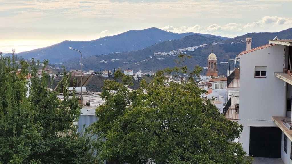 3 sovrum Hus till salu i Competa med garage - 160 000 € (Ref: 8645046)