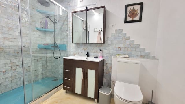 3 soveværelse Byhus til salg i Cómpeta med garage - € 160.000 (Ref: 8645046)