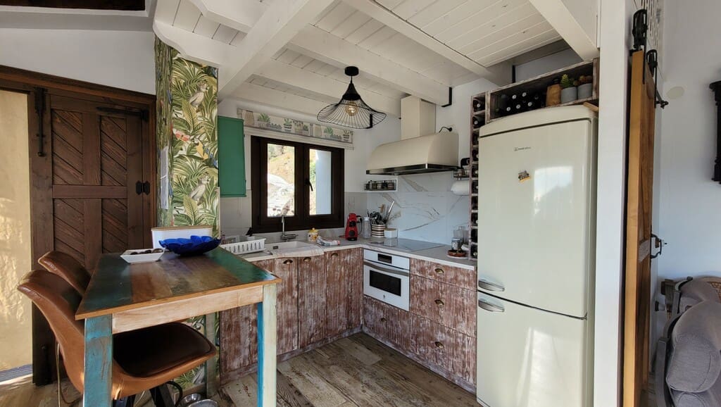 1 soverom Villa til salgs i Sayalonga med svømmebasseng - € 260 000 (Ref: 8757795)