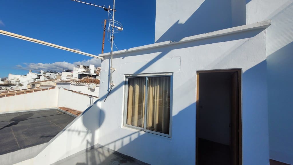 5 chambre Maison de Ville à vendre à Competa - 251 000 € (Ref: 8798390)