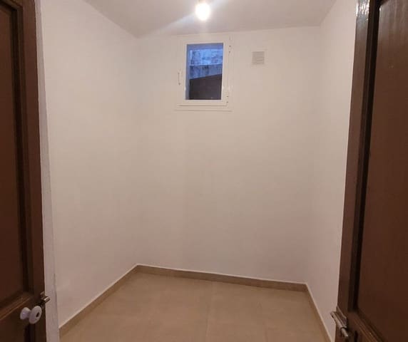 5 soveværelse Byhus til salg i Cómpeta - € 251.000 (Ref: 8798390)