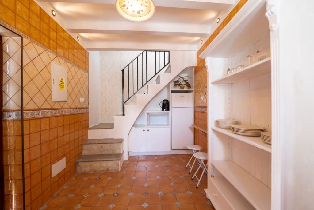 4 soveværelse Byhus til salg i Competa - € 278.000 (Ref: 8809404)