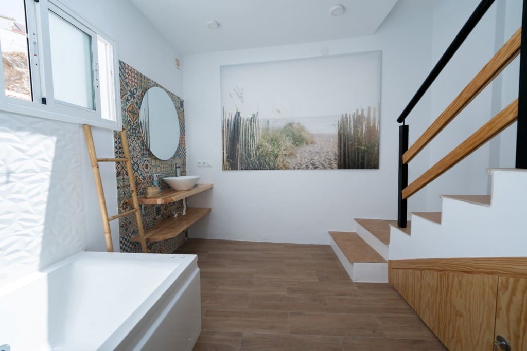 4 soveværelse Byhus til salg i Competa - € 278.000 (Ref: 8809404)