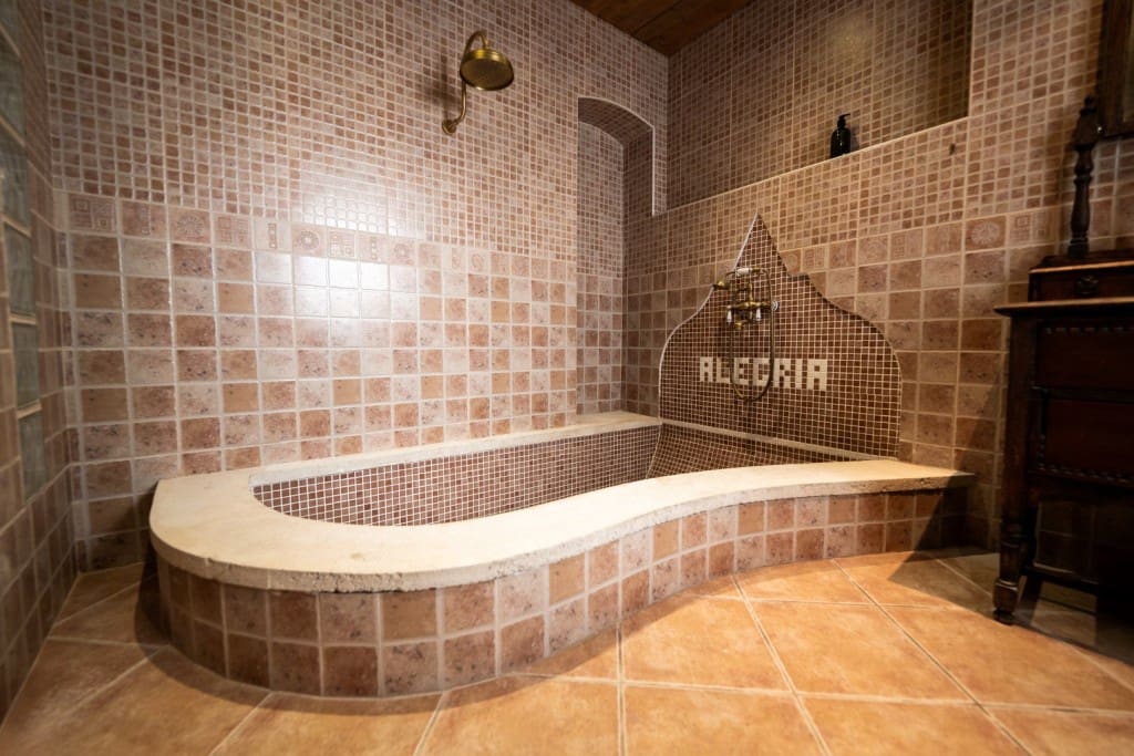 4 soveværelse Byhus til salg i Competa - € 278.000 (Ref: 8809404)