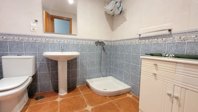 2 soveværelse Lejlighed til salg i Cómpeta med garage - € 168.000 (Ref: 8809406)