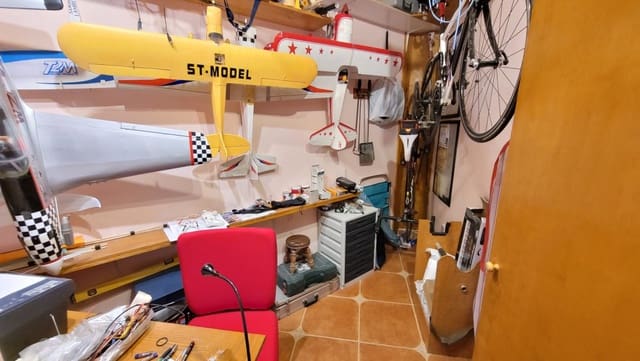 2 soveværelse Lejlighed til salg i Cómpeta med garage - € 168.000 (Ref: 8809406)