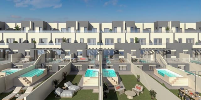 4 soverom Rekkehus til salgs i El Morche, Torrox med svømmebasseng garasje - € 413 000 (Ref: 8822047)