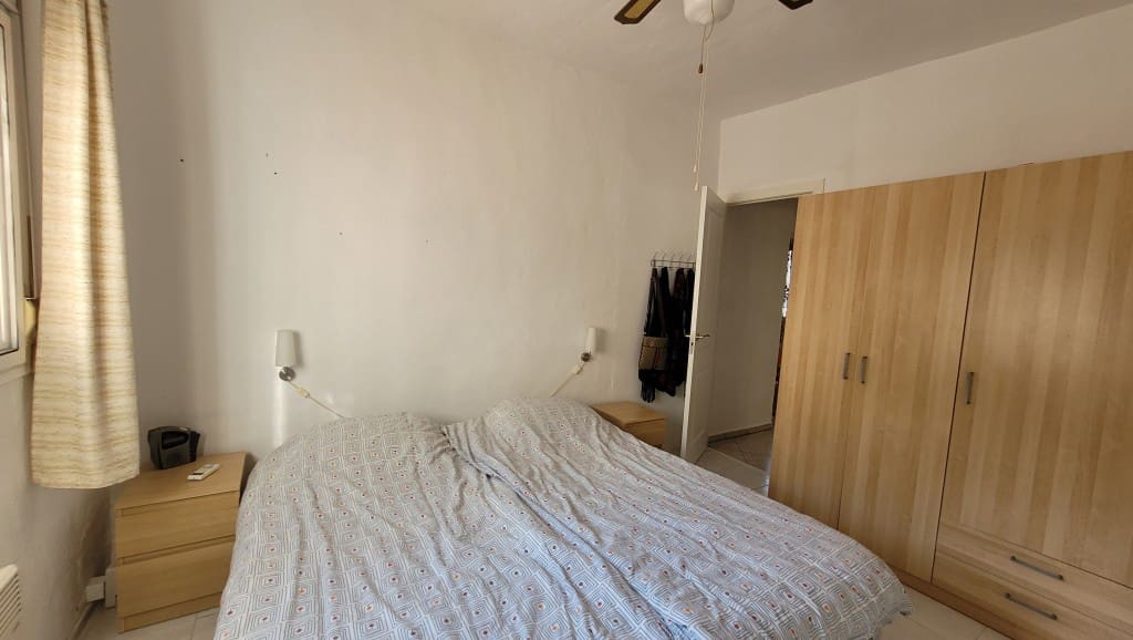 4 soveværelse Villa til salg i Sayalonga med swimmingpool - € 375.000 (Ref: 8838819)