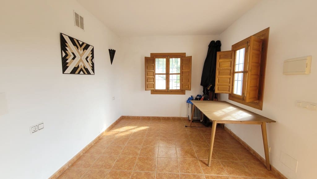 4 slaapkamer Villa te koop in Competa met zwembad - € 399.000 (Ref: 8854556)