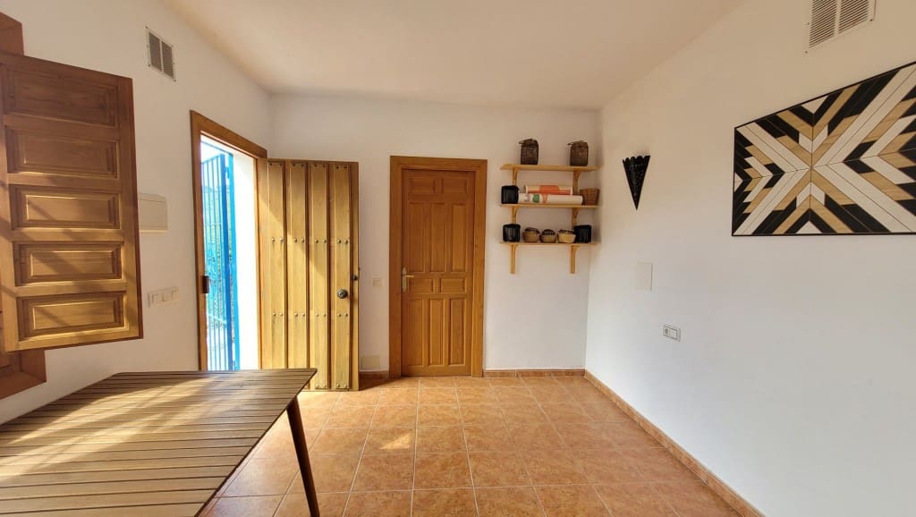 4 slaapkamer Villa te koop in Competa met zwembad - € 399.000 (Ref: 8854556)