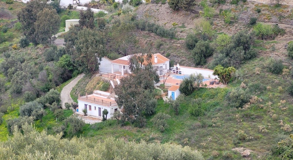 4 slaapkamer Villa te koop in Competa met zwembad - € 399.000 (Ref: 8854556)