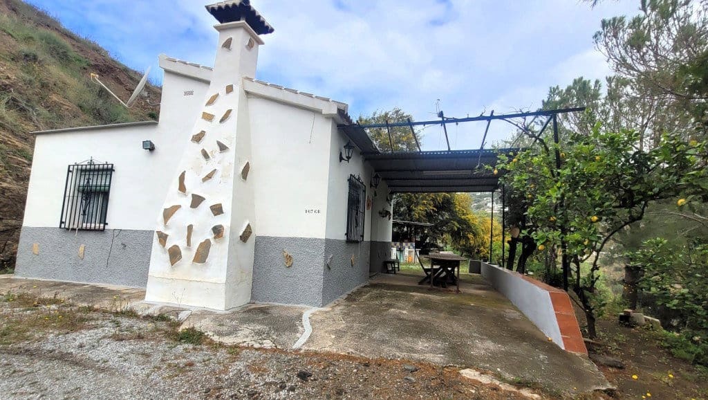 2 bedroom Finca/Country House for sale in Competa - € 170,000 (Ref: 8857331)