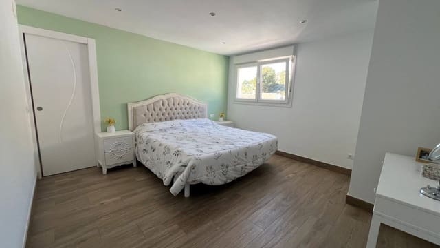 4 soveværelse Byhus til salg i Cómpeta - € 445.000 (Ref: 8915330)