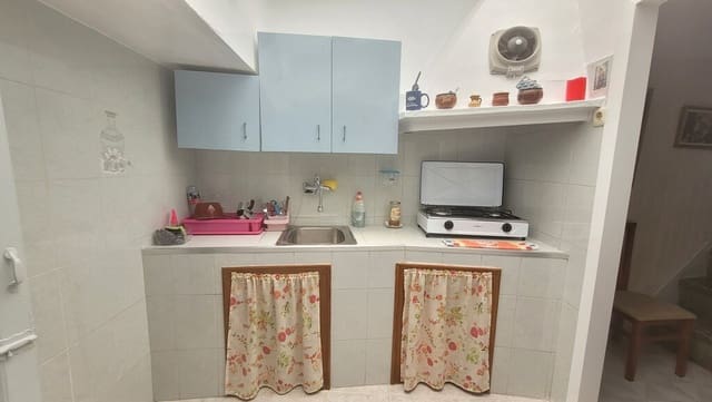 4 Zimmer Haus zu verkaufen in Cómpeta - 145.000 € (Ref: 8926876)