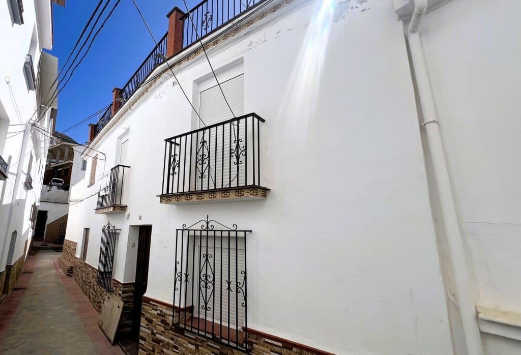 3 soverom Hus til salgs i Competa - € 189 000 (Ref: 8929270)