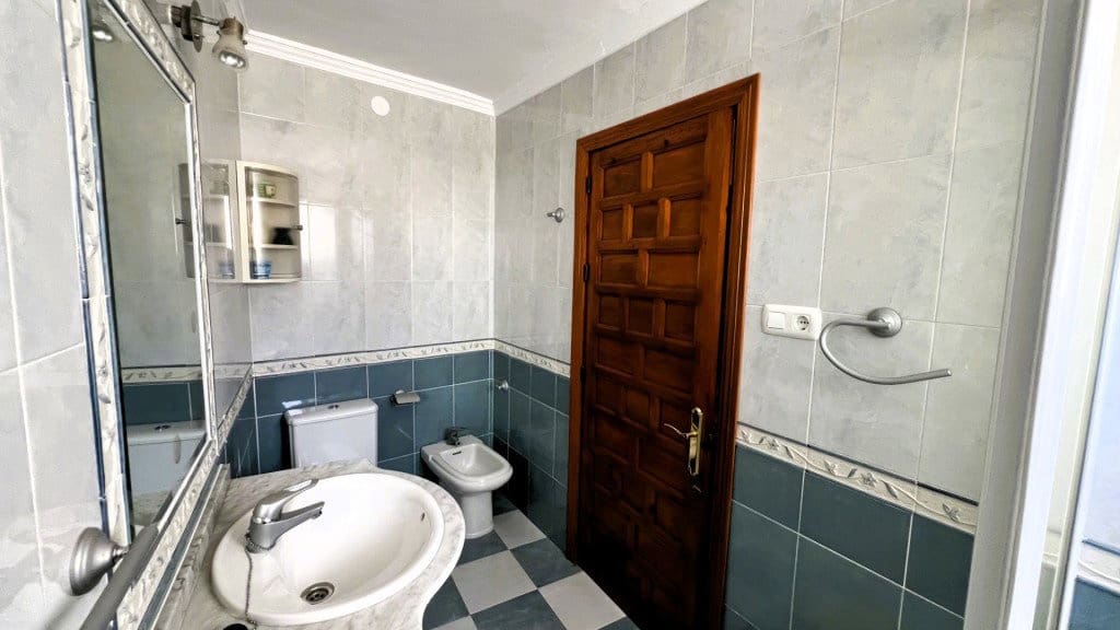 3 bedroom Townhouse for sale in Competa - € 189,000 (Ref: 8929270)
