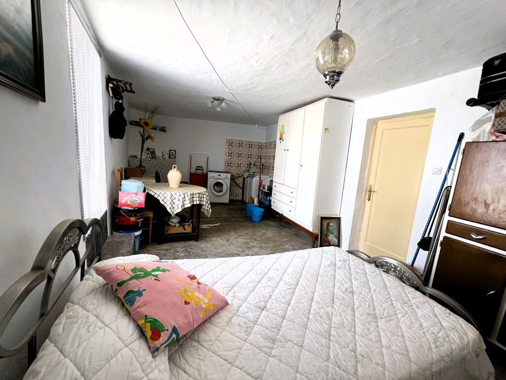 3 makuuhuone Omakotitalo myytävänä paikassa Competa - 189 000 € (Ref: 8929270)