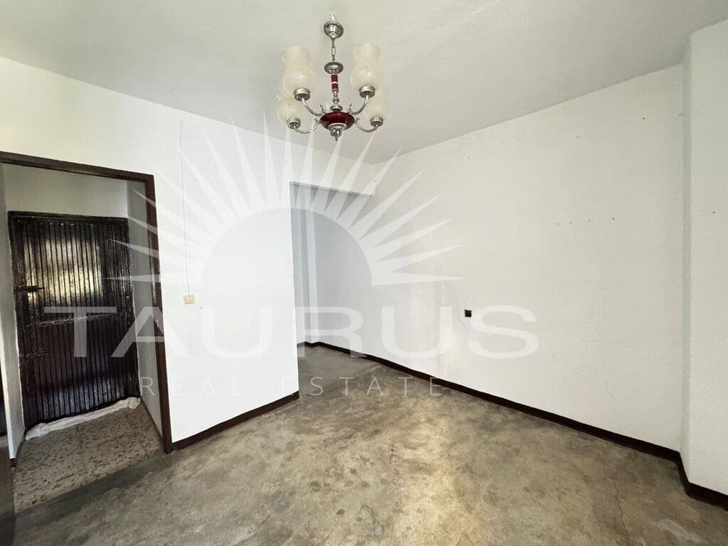 4 bedroom Townhouse for sale in Competa - € 170,000 (Ref: 8957001)