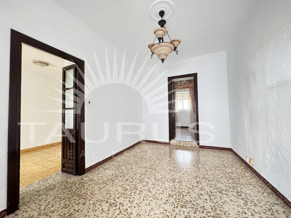 4 bedroom Townhouse for sale in Competa - € 170,000 (Ref: 8957001)