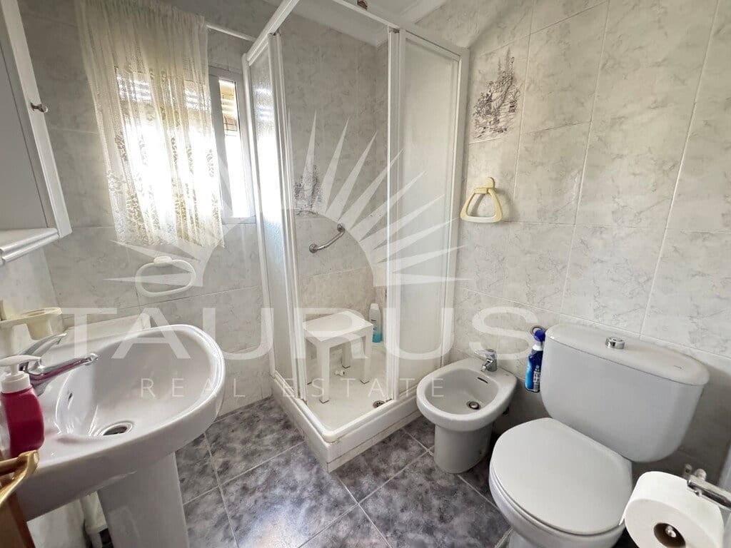 4 bedroom Townhouse for sale in Competa - € 170,000 (Ref: 8957001)