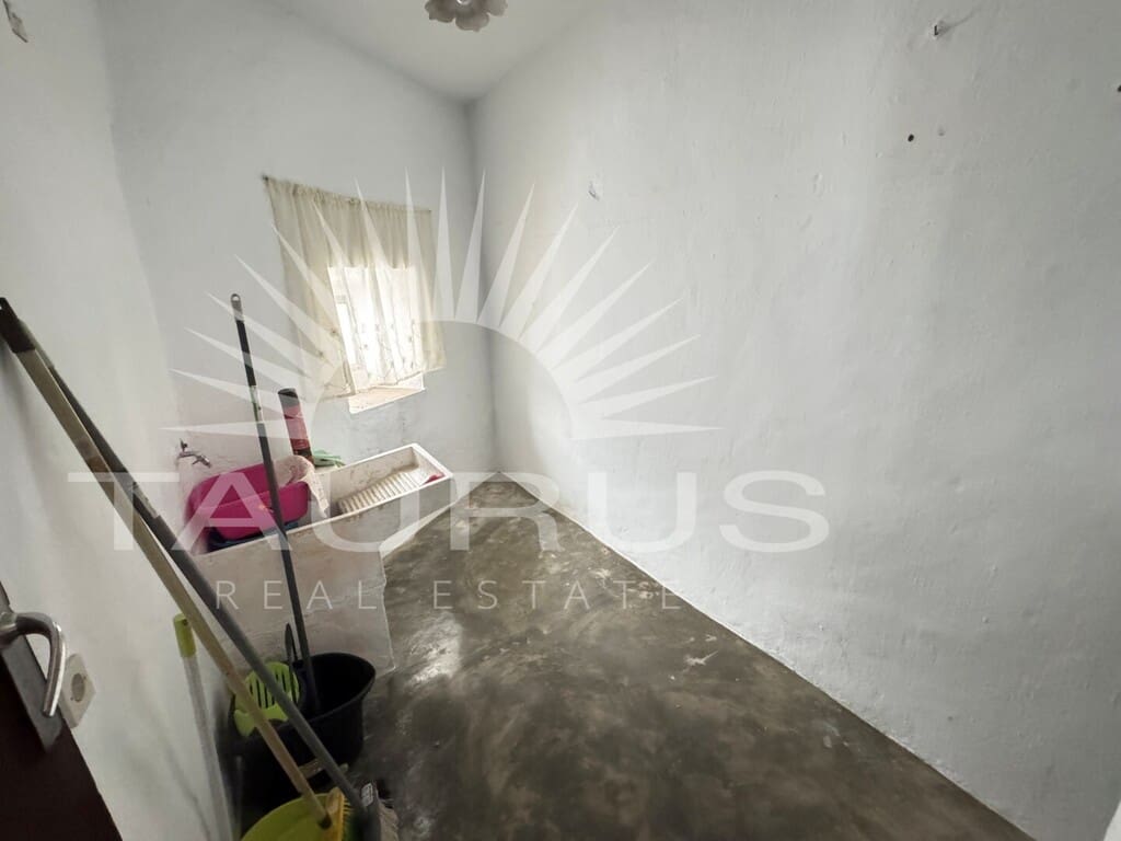 4 Zimmer Haus zu verkaufen in Competa - 170.000 € (Ref: 8957001)