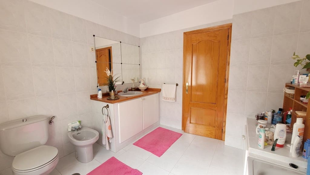 4 Zimmer Haus zu verkaufen in Competa mit Pool Garage - 599.000 € (Ref: 8970550)